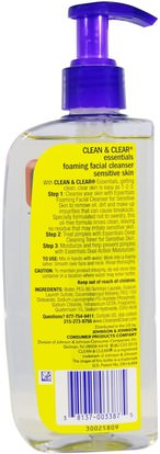 الجمال، العناية بالوجه، منظفات الوجه Clean & Clear, Essentials, Foaming Facial Cleanser, 8 fl oz (240 ml)