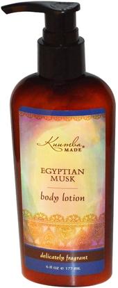 Kuumba Made, Body Lotion, Egyptian Musk, 6 fl oz (177 ml) ,حمام، الجمال، غسول الجسم