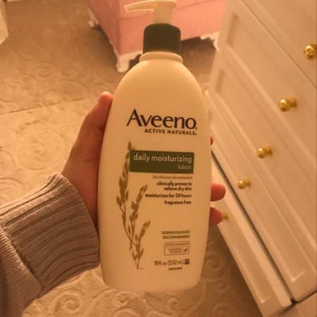 Aveeno, Active Naturals, Daily Moisturizing Lotion, Fragrance Free, 8 oz (227 g)