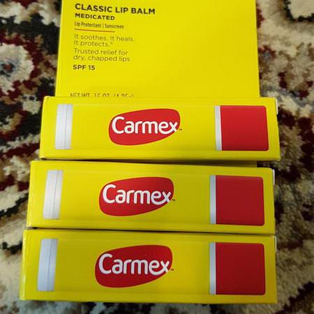 Carmex, Classic Lip Balm, Medicated, SPF 15, .15 oz (4.25 g)