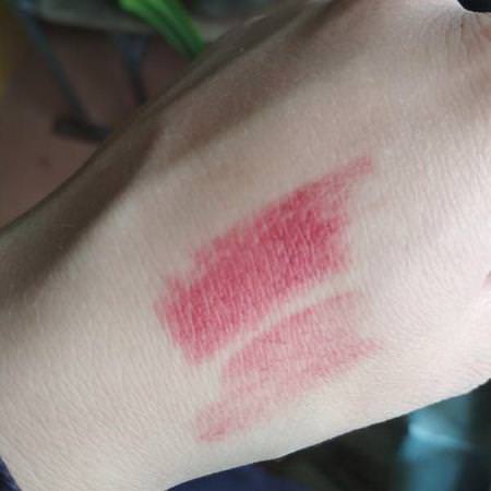 Lipstick, Lips