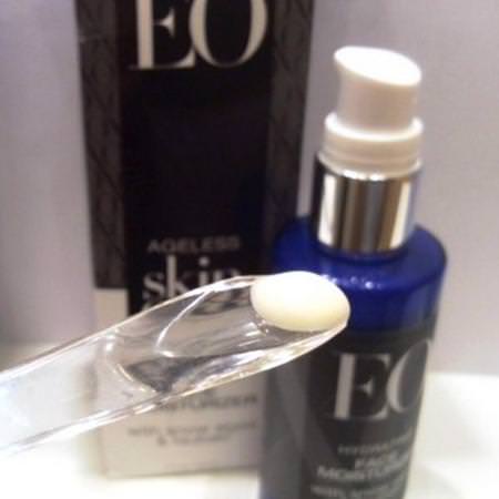 EO Products Face Moisturizers Creams - الكريمات, مرطبات ال,جه, الجمال