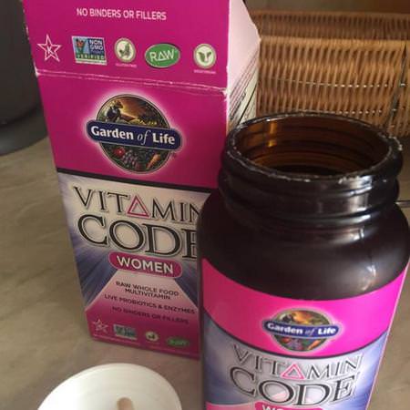 Garden of Life, Vitamin Code, Women, Raw Whole Food Multivitamin, 120 Veggie Caps
