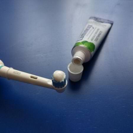 Lumineux Oral Essentials Fluoride Free