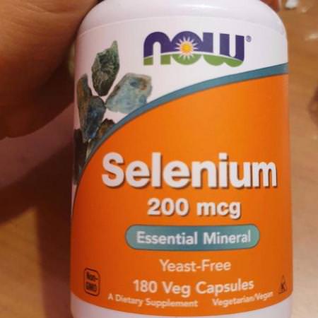 Selenium, Minerals